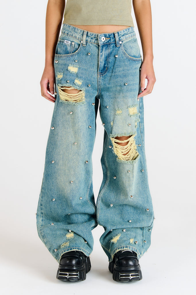 Dirty Wash Distressed Release Jean