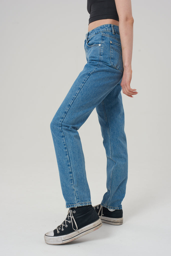 Butt cut jeans - light blue