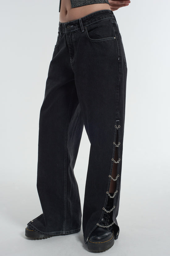 Chain Split Release Jean - Charcoal – The Ragged Priest