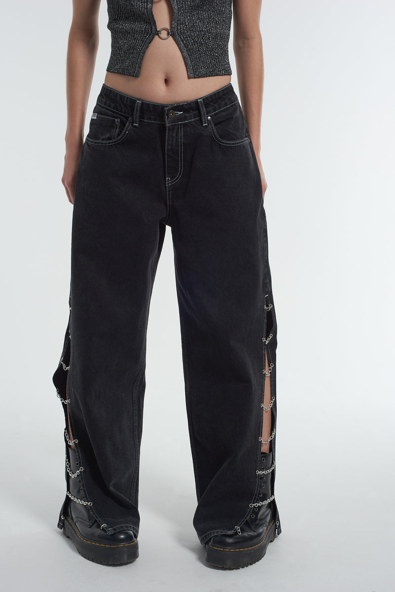 Chain Split Release Jean - Charcoal – The Ragged Priest